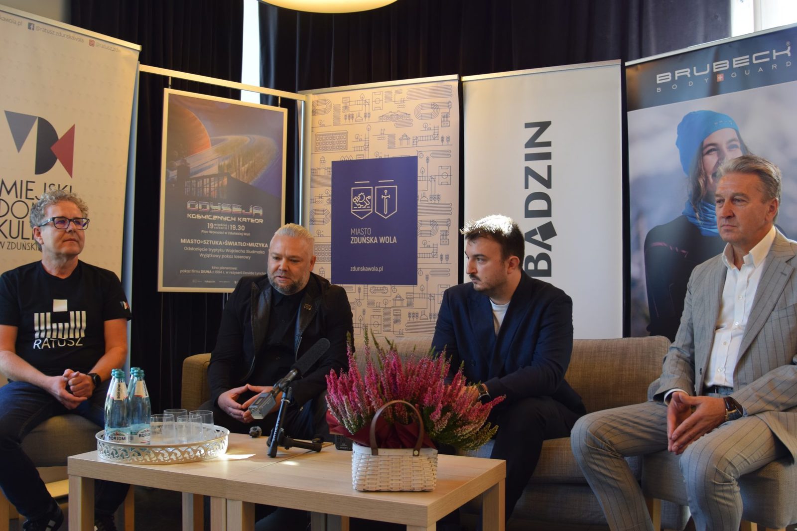 Tryptyk Wojciecha Siudmaka odsłonią na wieży Ratusza